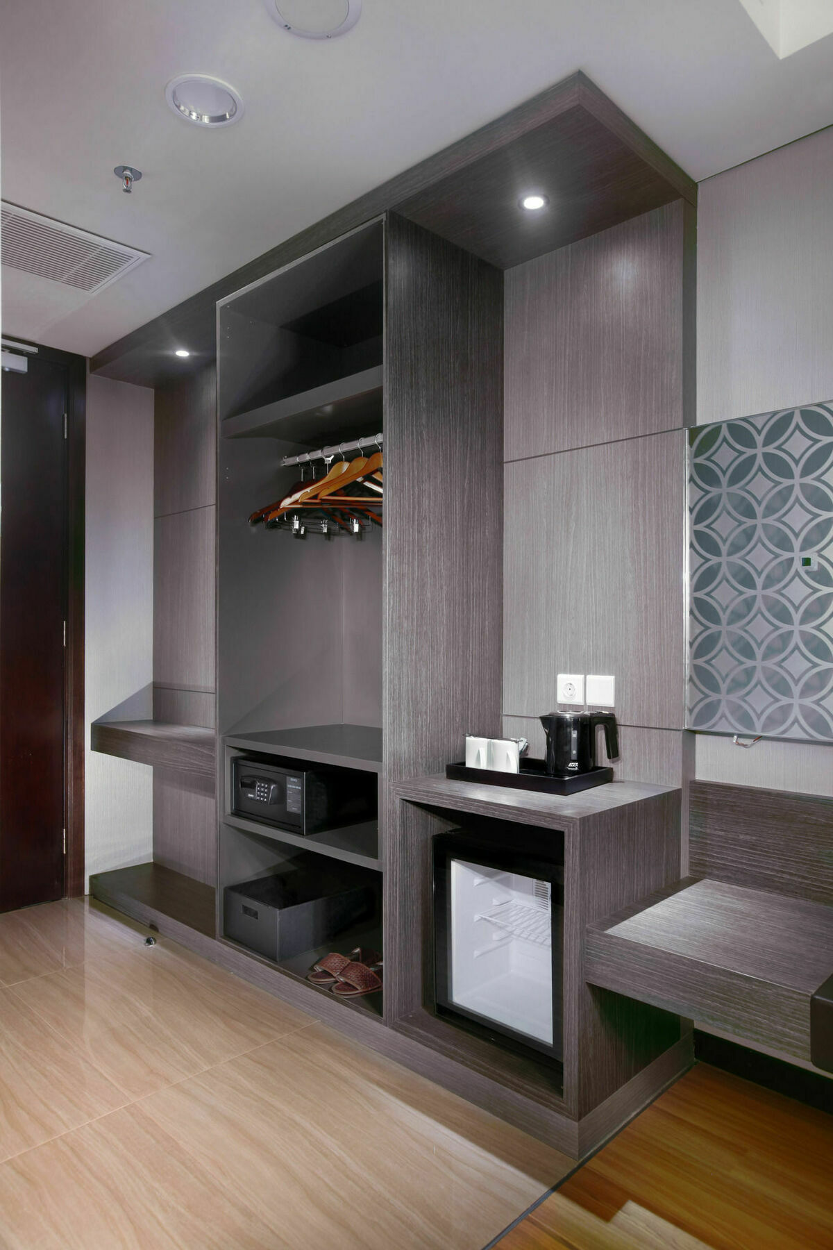 The Alana Hotel & Convention Center Solo By Aston Extérieur photo